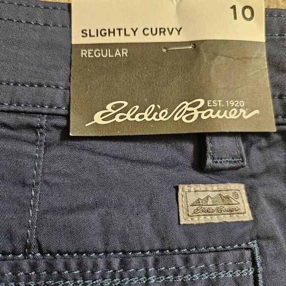 NWT Eddie Bauer Aspire Chino Womens Shorts SZ 10 Blue Slightly Curvy Hike Travel - Picture 6 of 10